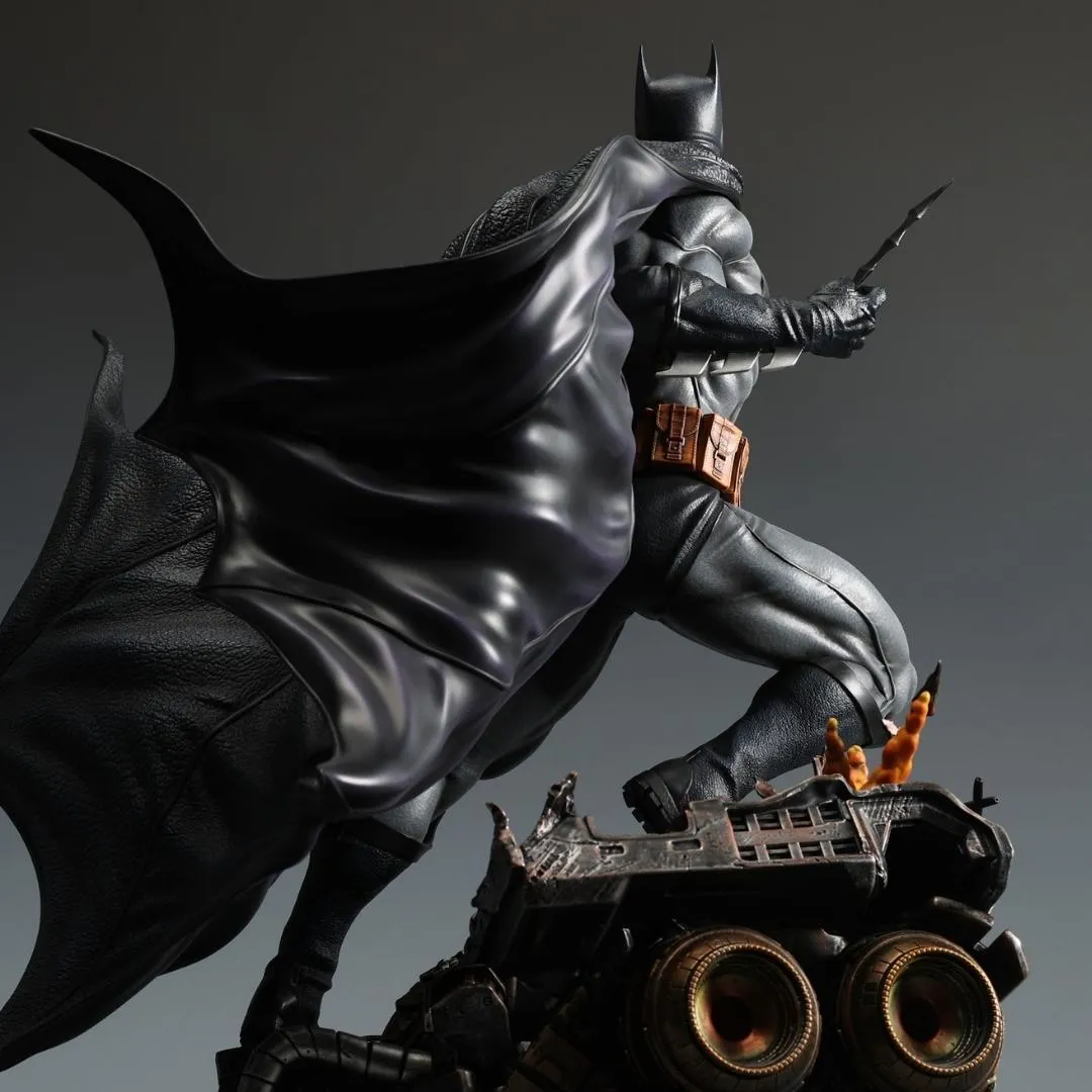Batman Classic Series 1:4 Scale Statue by XM Studios