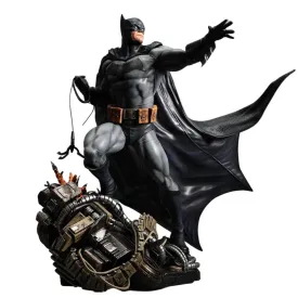 Batman Classic Series 1:6 Scale Statue by XM Studios