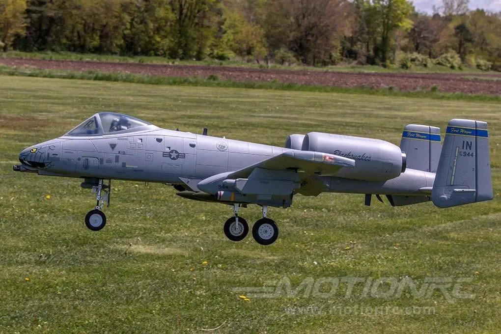 Freewing A-10 Thunderbolt II Super Scale Twin 80mm EDF Jet - PNP - (OPEN BOX)