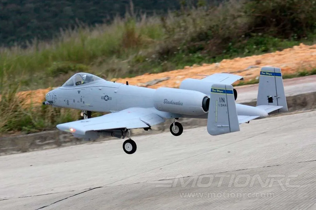 Freewing A-10 Thunderbolt II Super Scale Twin 80mm EDF Jet - PNP - (OPEN BOX)