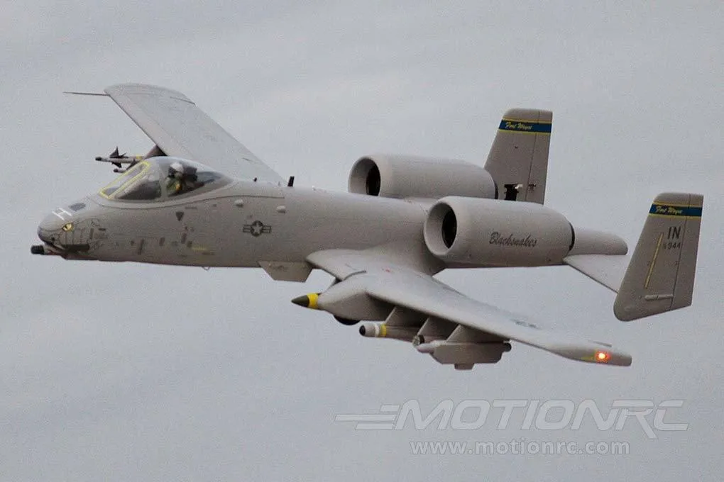 Freewing A-10 Thunderbolt II Super Scale Twin 80mm EDF Jet - PNP - (OPEN BOX)